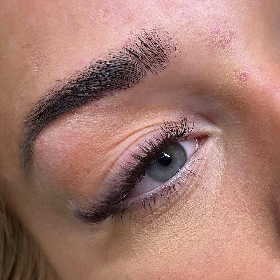 Brynform efter brow mapping – Beauty Room CPH